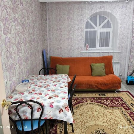 Уютная Квартира Комфорт Класса76 Астана Екстер'єр фото